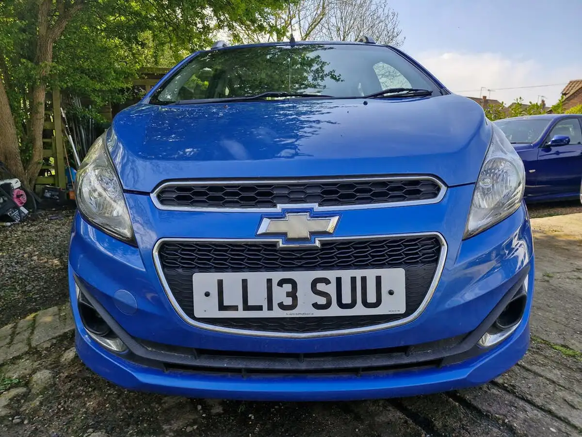 2013-chevrolet-spark-12-ltz-big-1