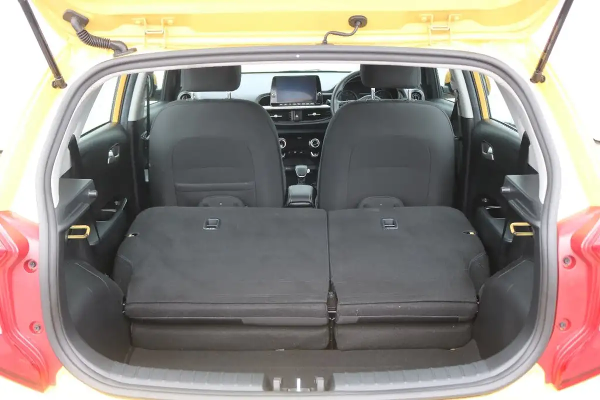 2021-kia-picanto-10-3-auto-seq-big-5