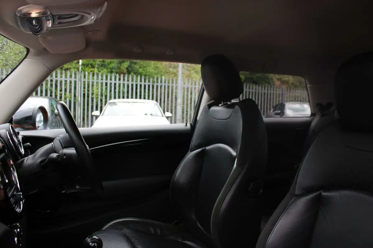 2017-mini-cooper-20-cooper-s-chili-ss-hatchback-3d-big-11