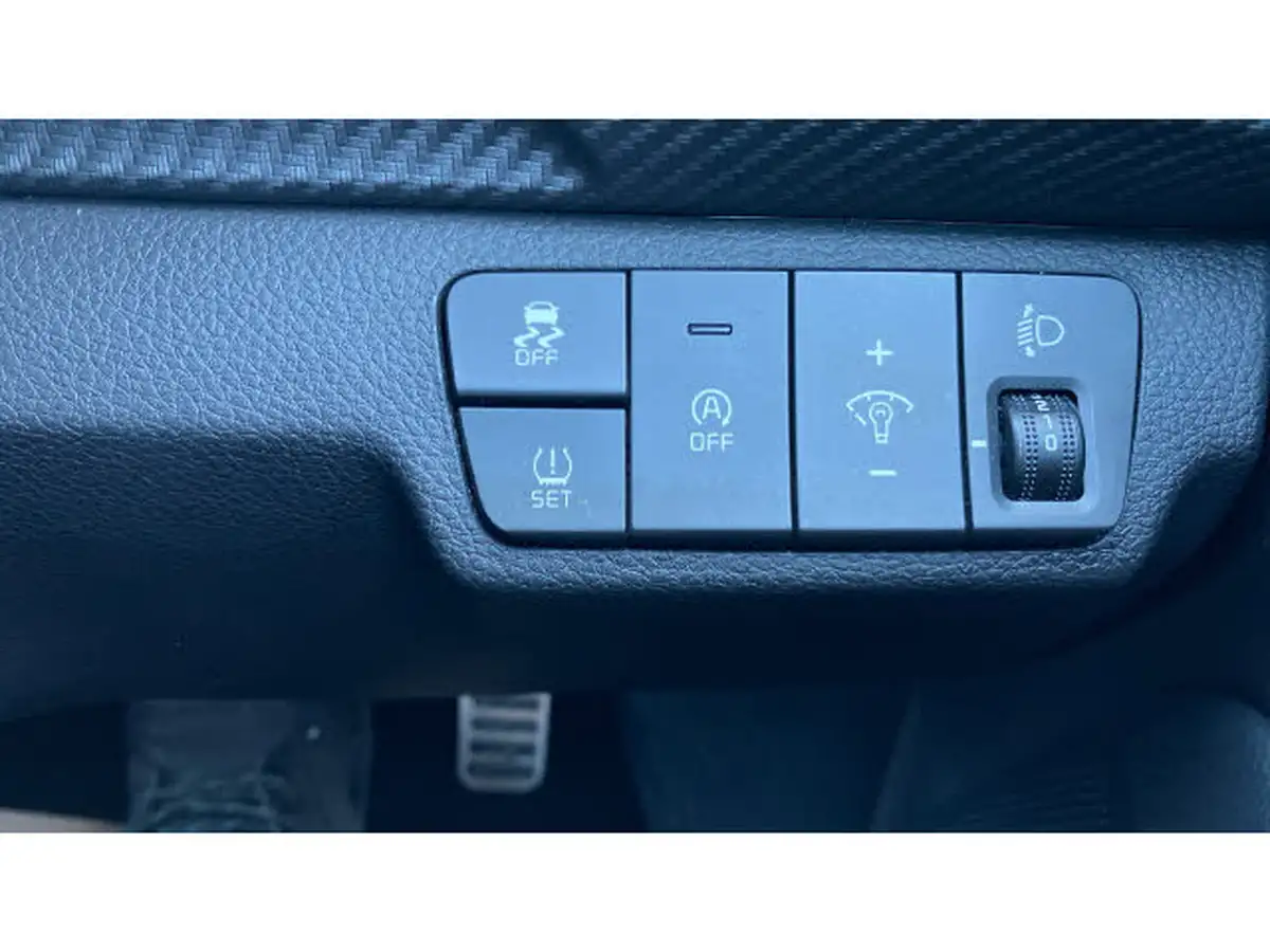 2024-kia-stonic-10-t-gdi-gt-line-s-98bhp-dct-big-24