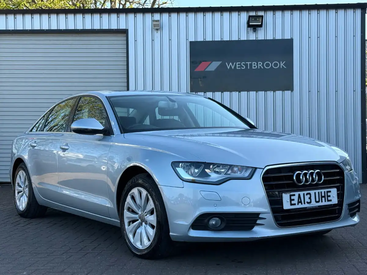 2013-audi-a6-saloon-20-tfsi-c7-big-32