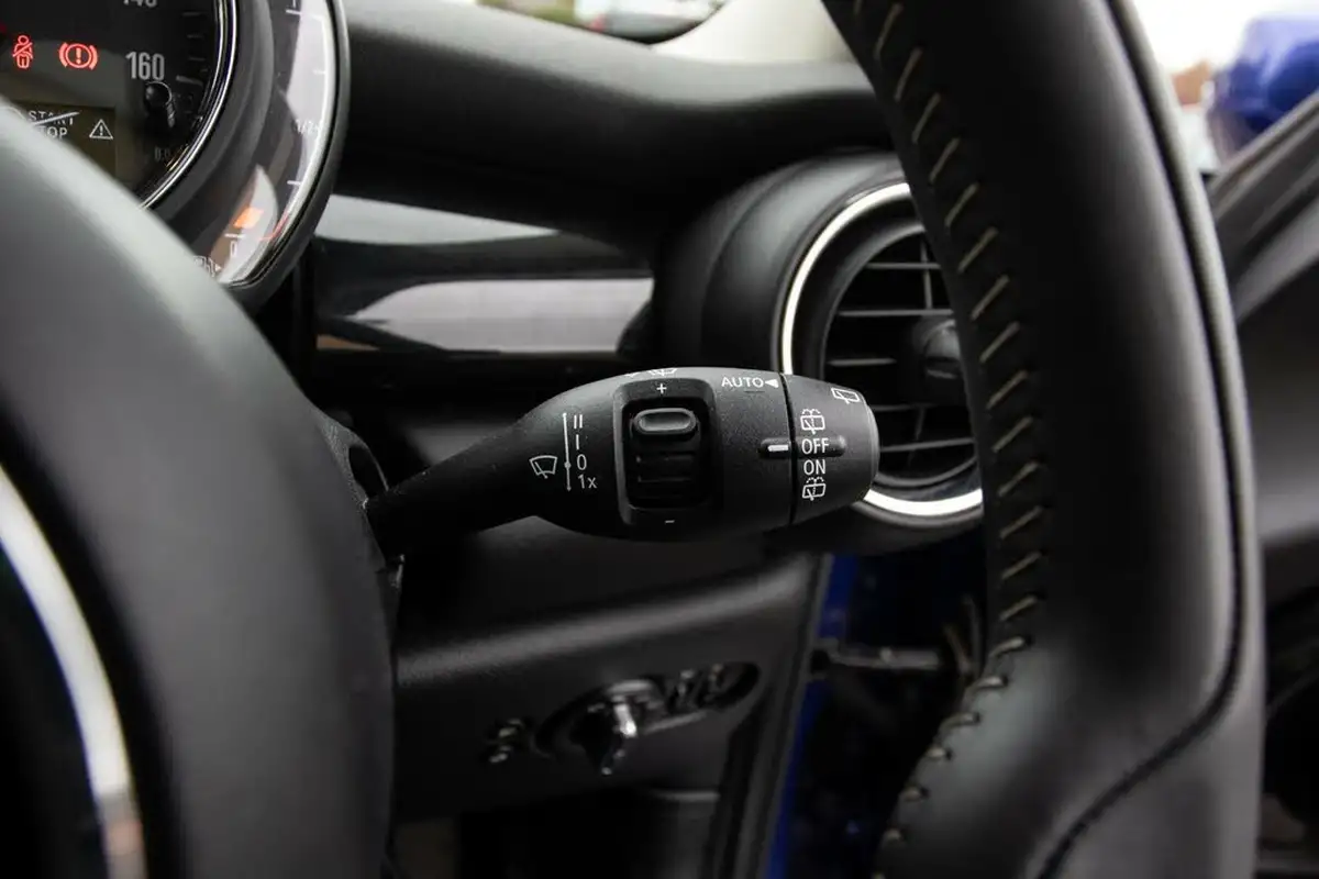 2019-mini-cooper-20-cooper-s-exclusive-189bhp-nav-hatchback-3d-big-17