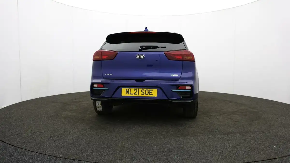2021-kia-e-niro-ev-3-big-56