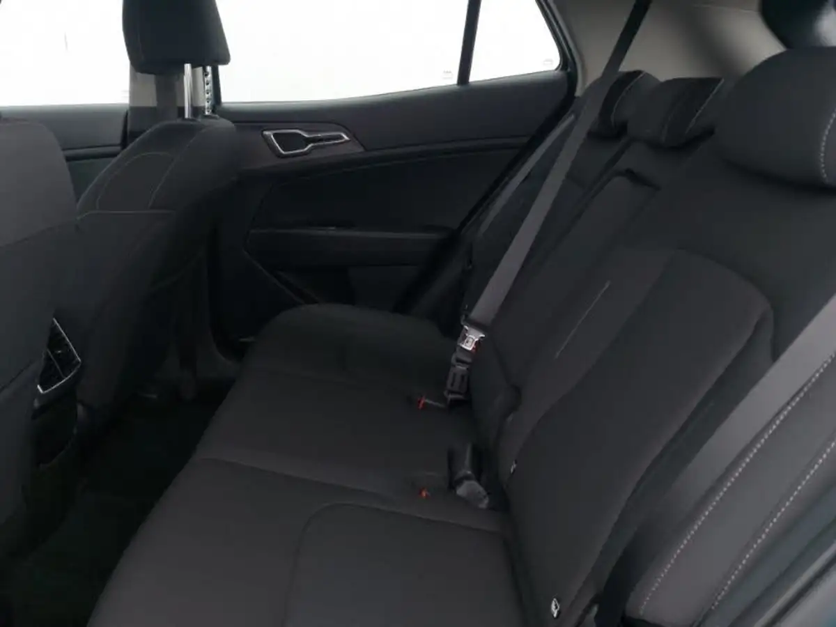 2023-kia-sportage-16-t-gdi-2-148bhp-big-5