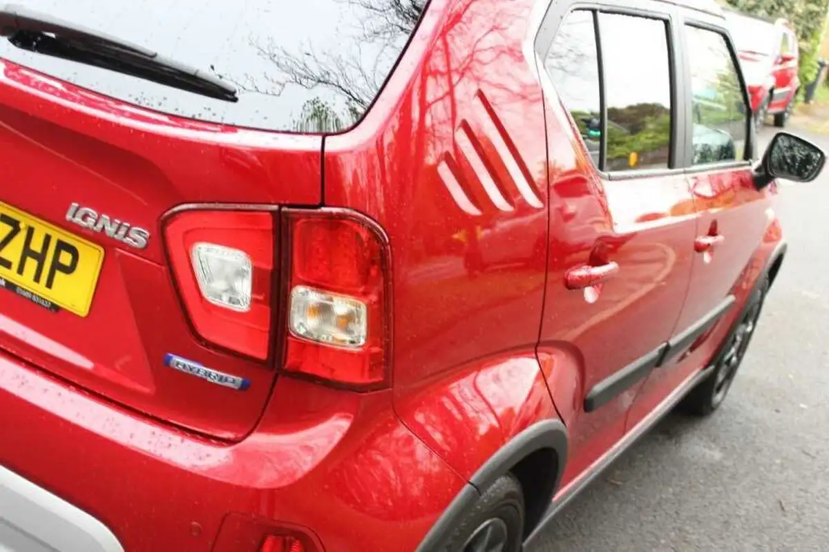 2023-suzuki-ignis-12-dualjet-sz-t-cvt-big-13
