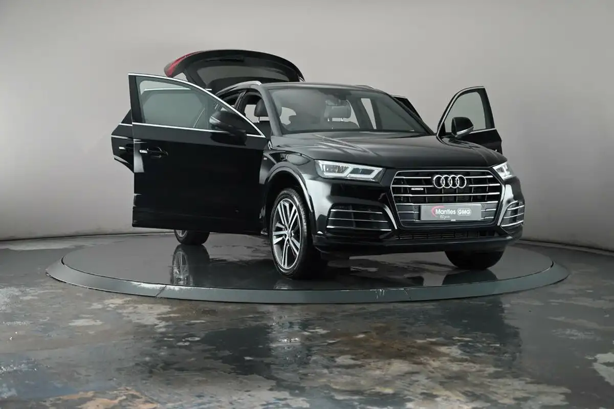 2020-audi-q5-20-55-tfsi-e-s-line-competition-big-27