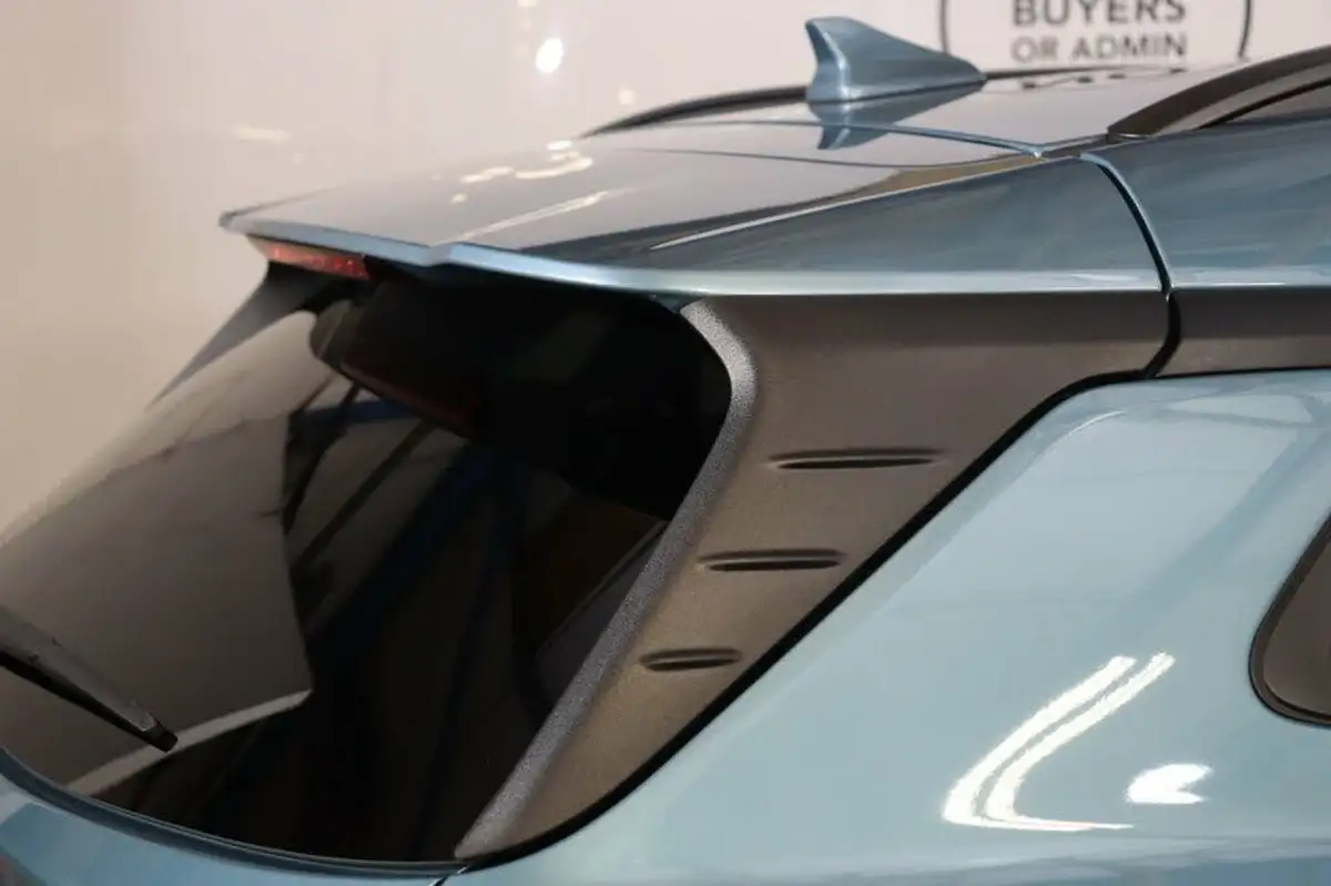 2020-hyundai-kona-e-premium-se-64kwh-105kw-obc-big-5