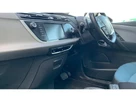 2016-citroen-grand-c4-picasso-16bluehdi-feel-eat6-small-12