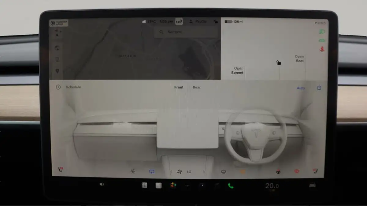 2022-tesla-model-y-e-long-range-big-12