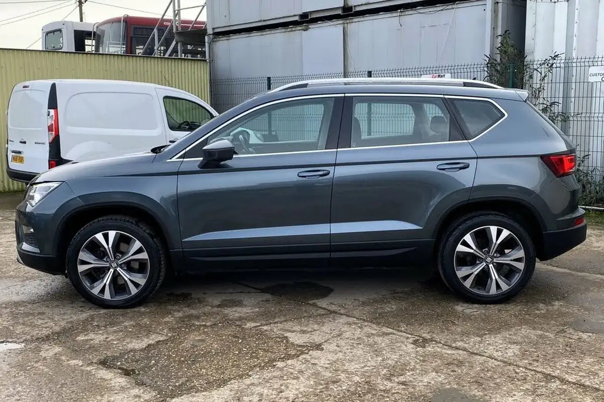 2018-seat-ateca-16tdi-se-technology-ecomotive-big-7