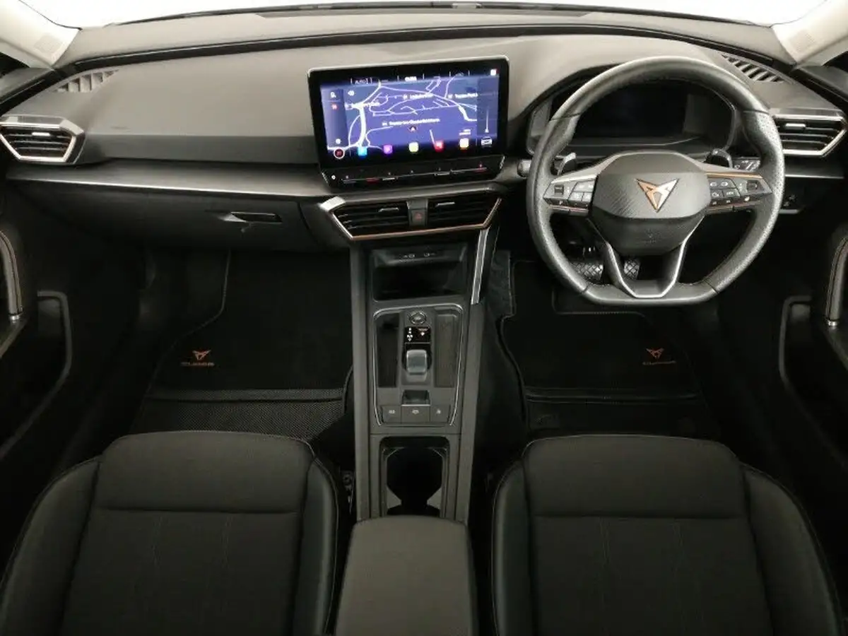 2024-cupra-leon-nf-15-etsi-v1-hatchback-big-2