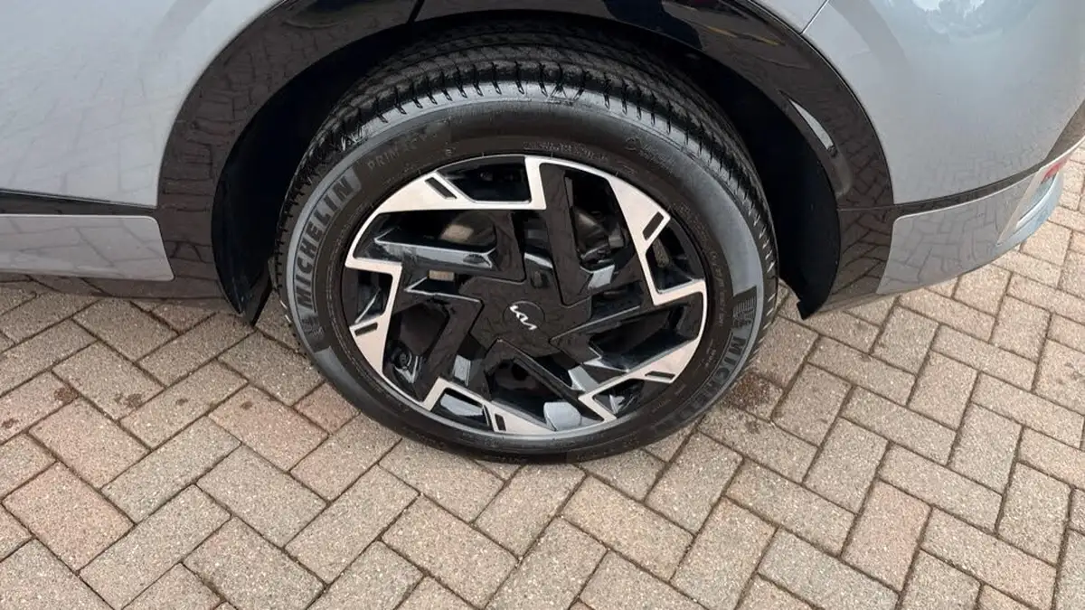 2024-kia-sportage-16-t-gdi-gt-line-157bhp-48v-dct-big-25