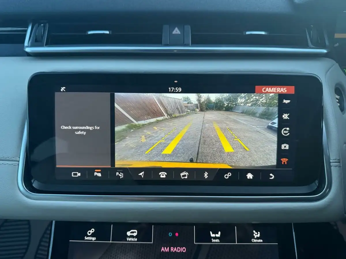 2018-land-rover-range-rover-velar-20-d240-r-dynamic-hse-big-45