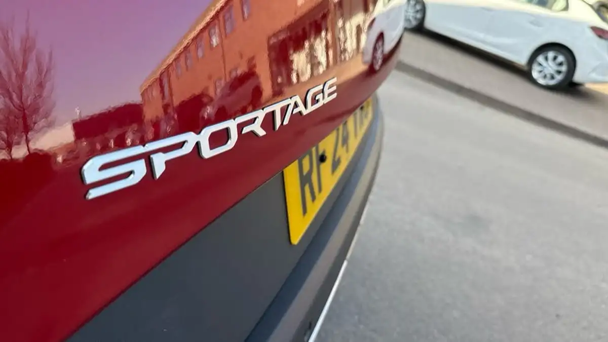 2024-kia-sportage-16-t-gdi-3-157bhp-48v-big-27