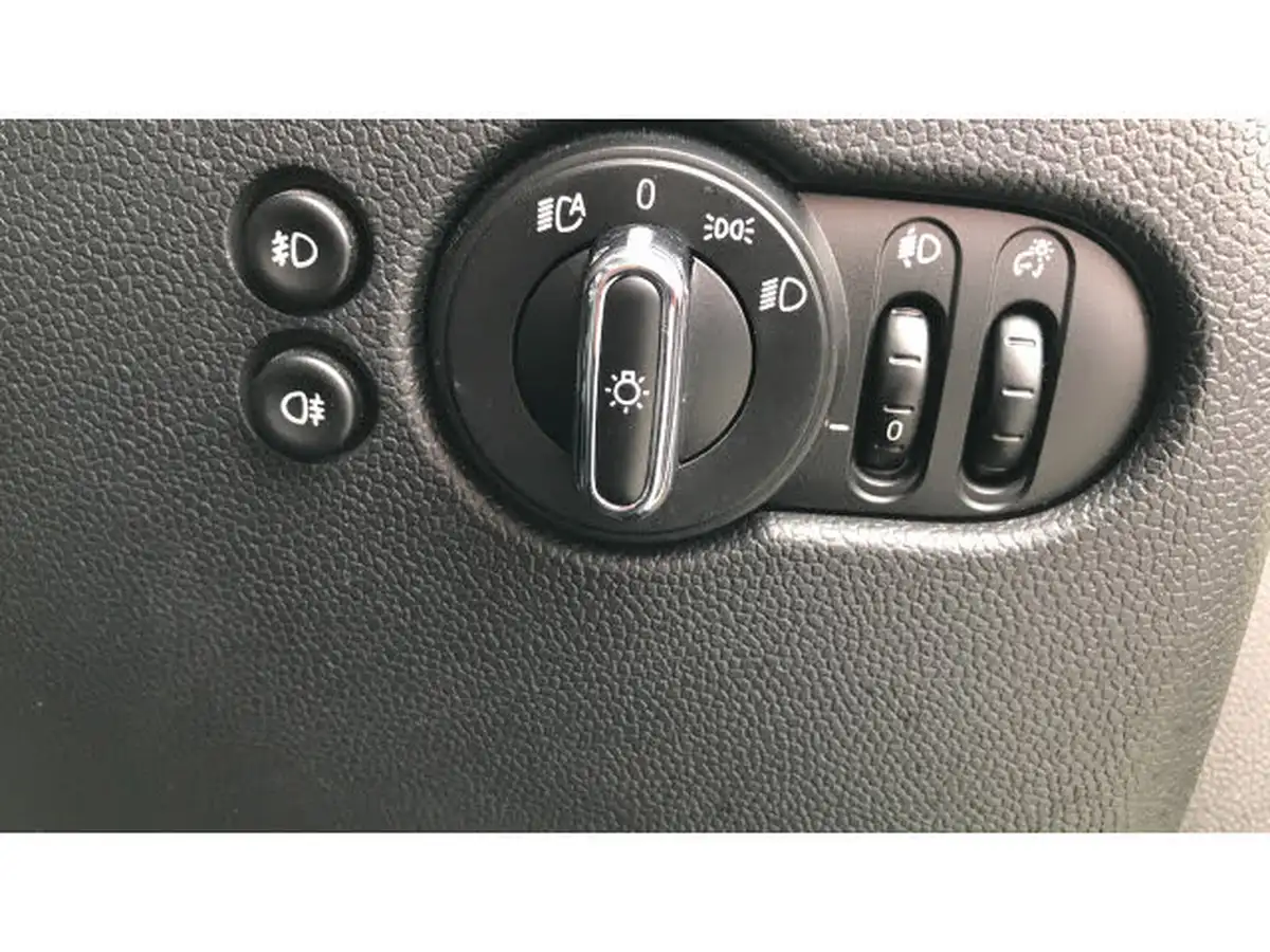2019-mini-cooper-15-cooper-exclusive-134bhp-hatchback-5d-auto-big-30