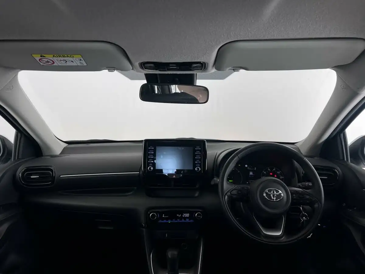 2022-toyota-yaris-15-vvt-i-icon-big-15