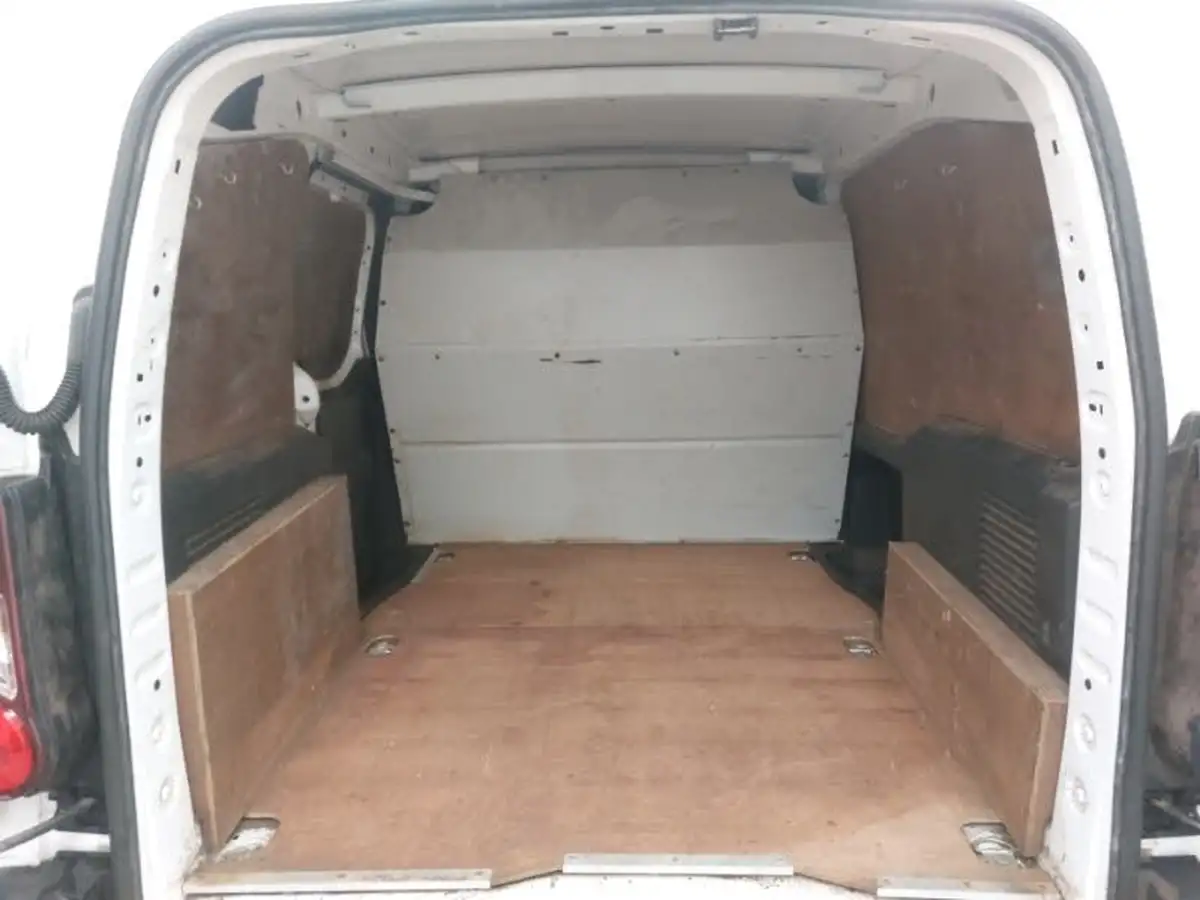 2016-citroen-berlingo-16td-l1-850-enterprise-special-edition-16hdi-90-panel-big-7
