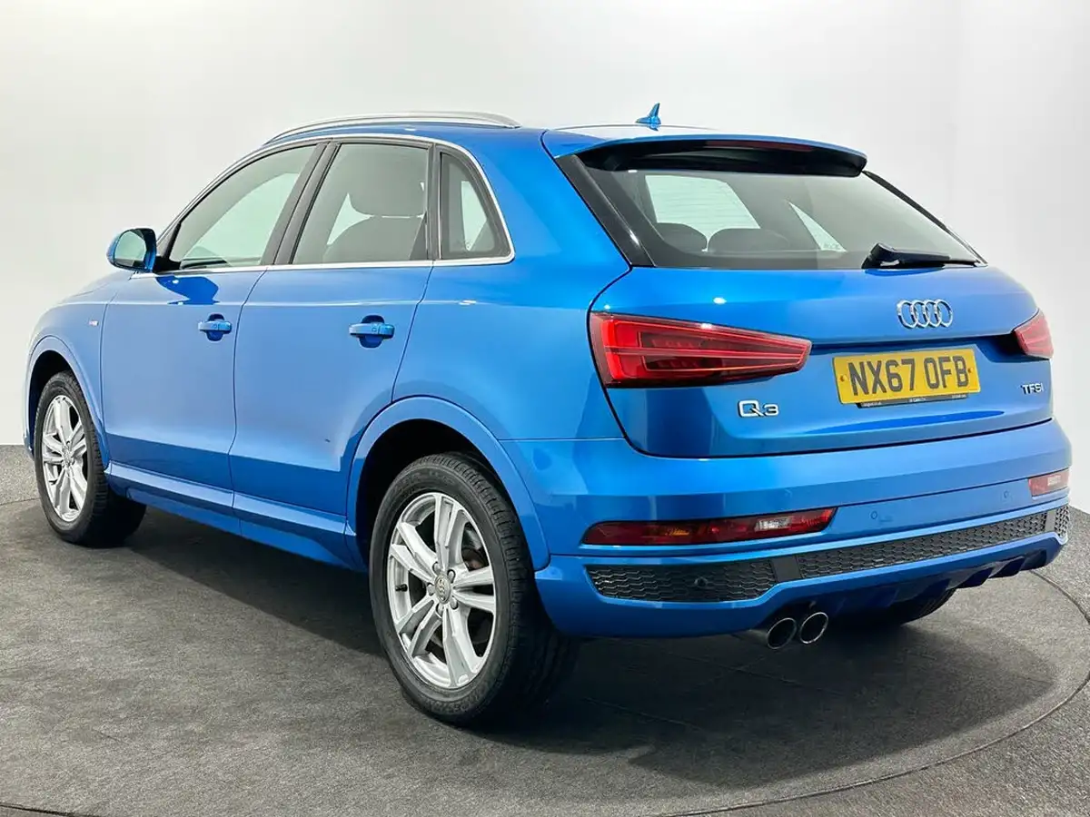 2017-audi-q3-14-tfsi-s-line-edition-tronic-big-4