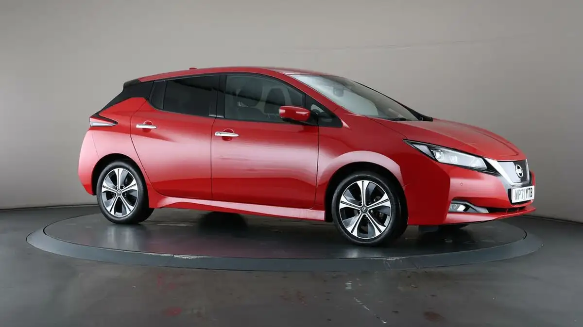 2022-nissan-leaf-e-tekna-big-47