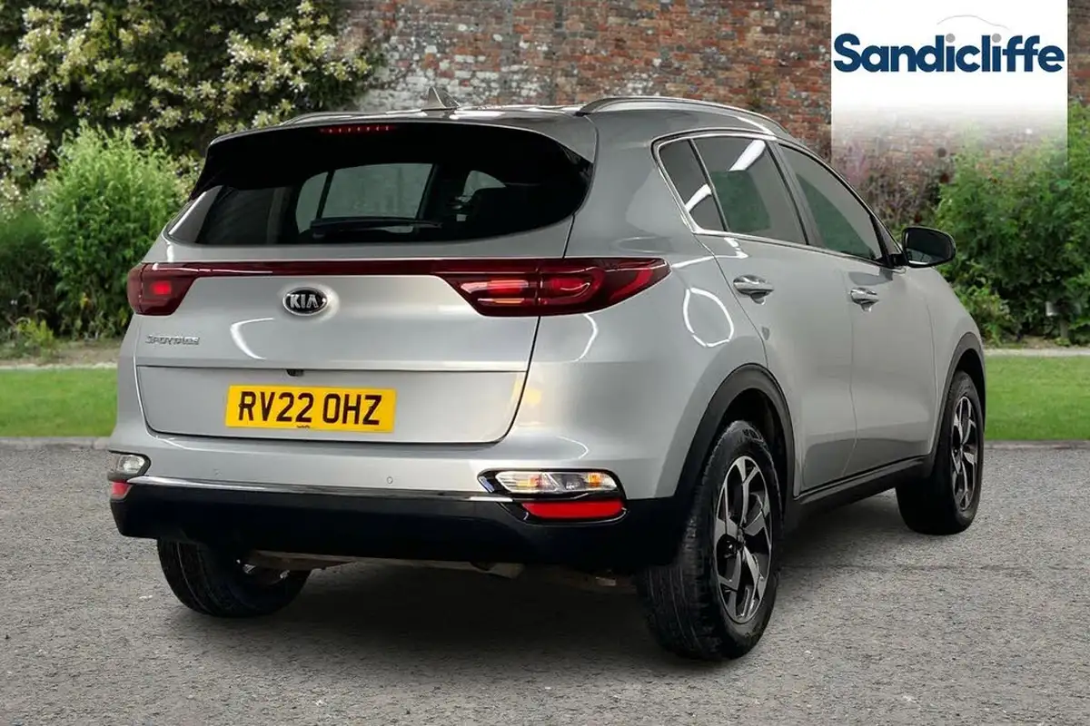 2022-kia-sportage-16-gdi-2-big-3