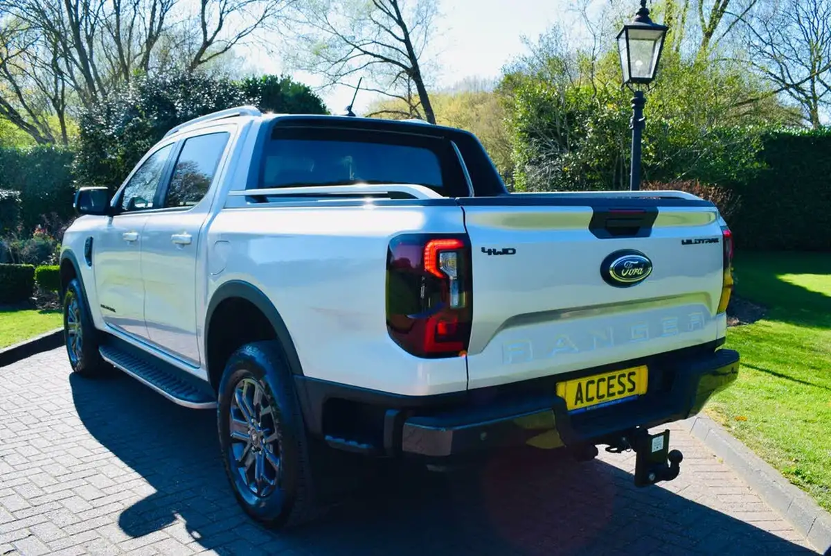 2024-ford-ranger-20-ecoblue-wildtrak-double-cab-205pseu6d-big-3