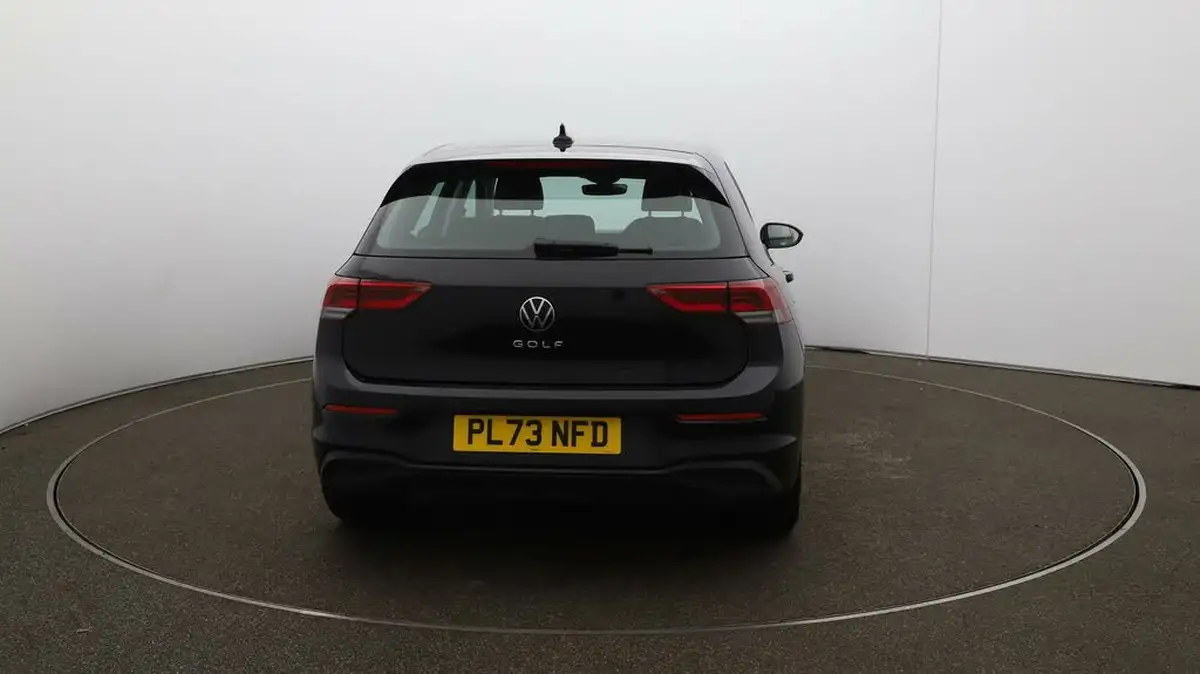 2024-volkswagen-golf-10-tsi-life-hatchback-big-48