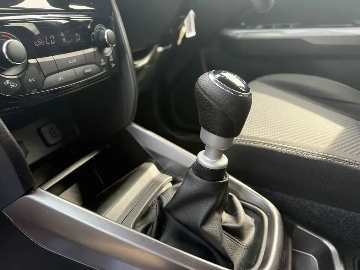 2021-suzuki-vitara-14-boosterjet-sz-t-big-39