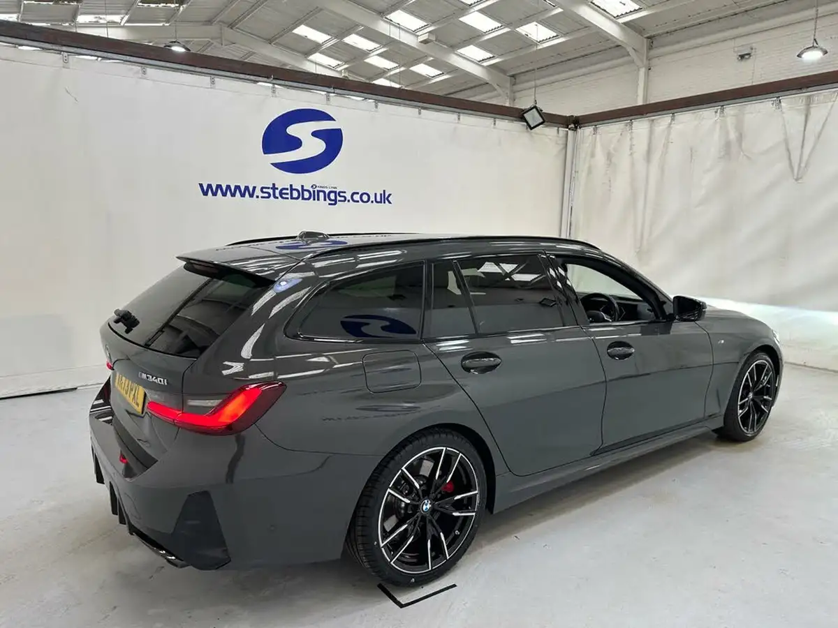 2023-bmw-3-series-30-m340i-xdrive-touring-5d-big-9