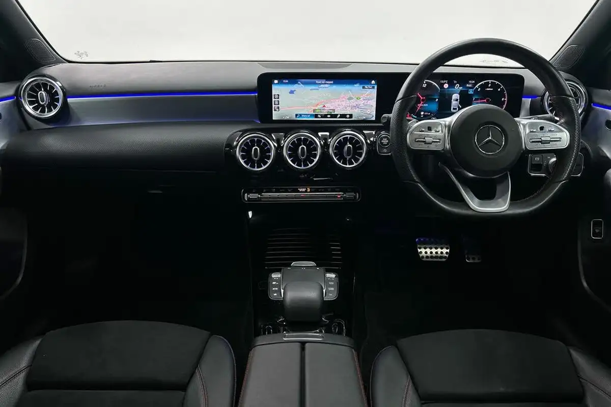 2021-mercedes-benz-a-class-20d-a220d-amg-line-premium-plus-driving-assistance-saloon-4d-big-4
