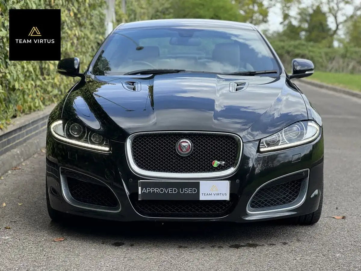 2013-jaguar-xf-50-xfr-big-4