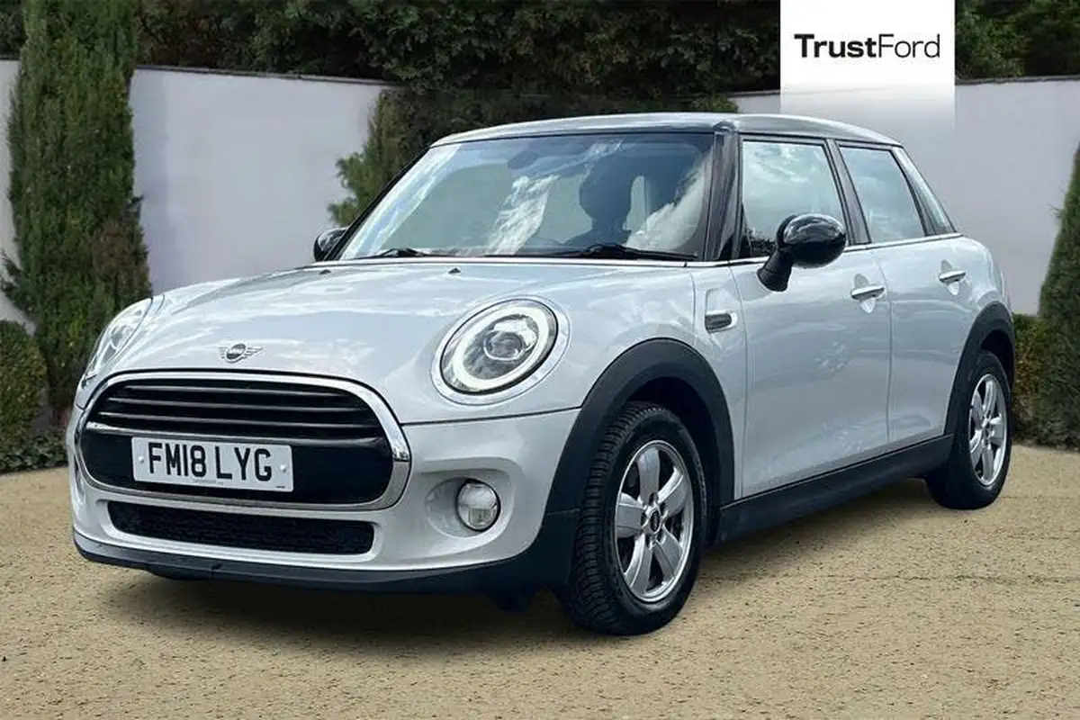 2018-mini-cooper-15-cooper-series-ii-ss-hatchback-5d-big-4