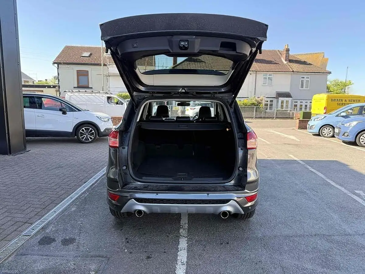 2015-ford-kuga-20tdci-titanium-x-180ps-awd-big-22