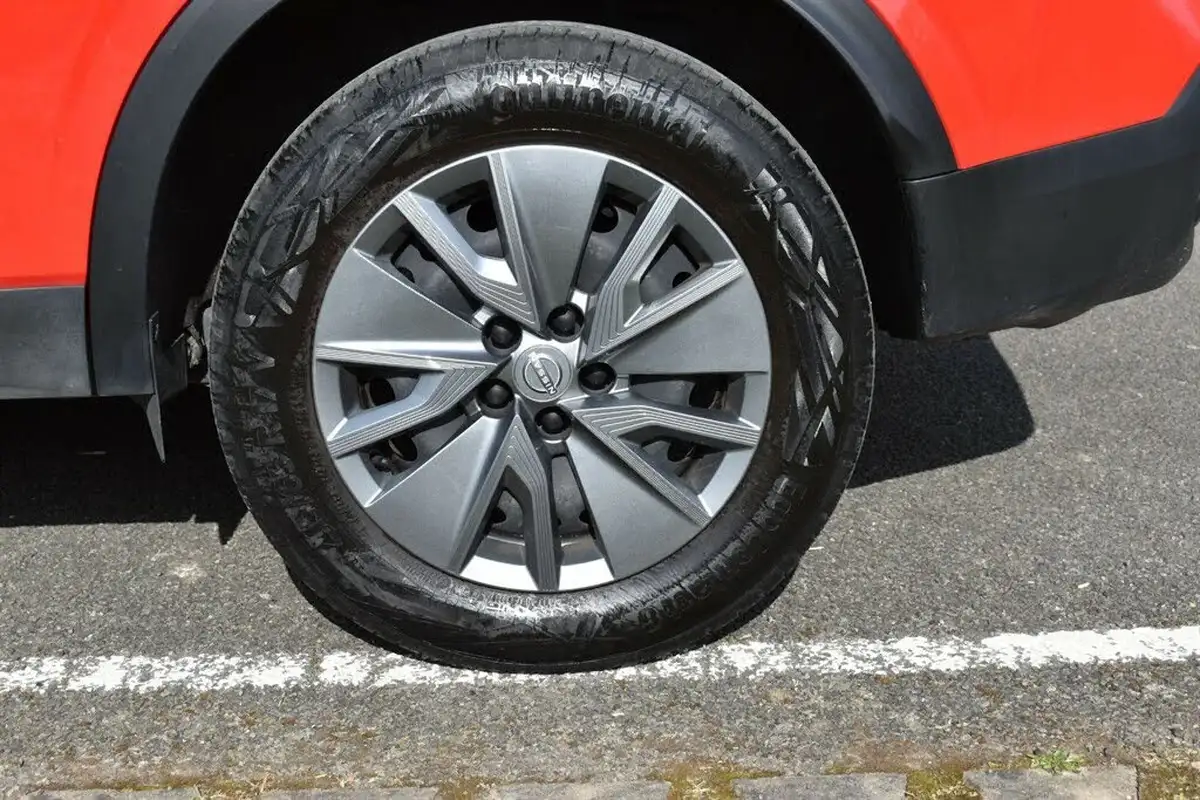2021-nissan-qashqai-13-dig-t-visia-big-28