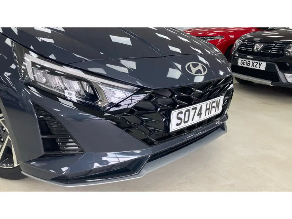 2025-hyundai-i20-10-t-gdi-advance-big-21
