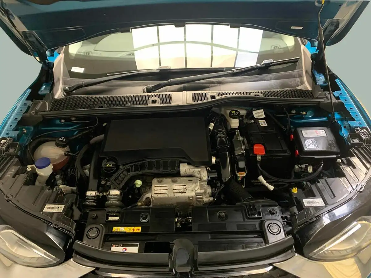 2019-ds-ds-3-crossback-12-puretech-prestige-130ps-eat8-big-30