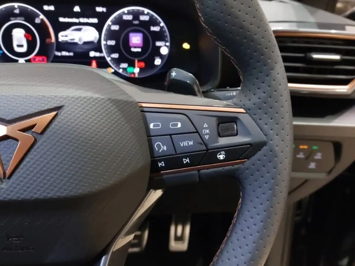 2024-cupra-leon-nf-14-e-hybrid-vz2-design-edition-estate-big-17