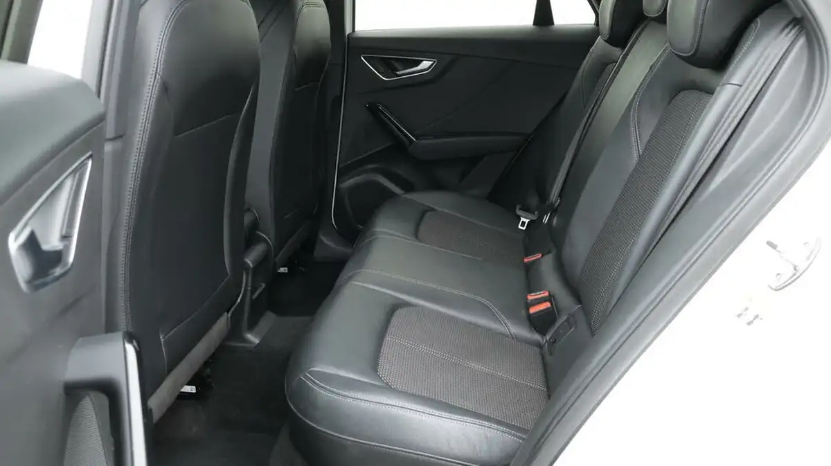 2020-audi-q2-15-35-tfsi-black-edition-1495cc-big-16