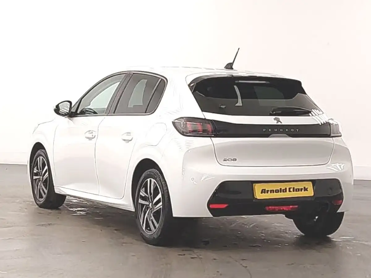 2021-peugeot-208-12-puretech-allure-premium-100bhp-big-1