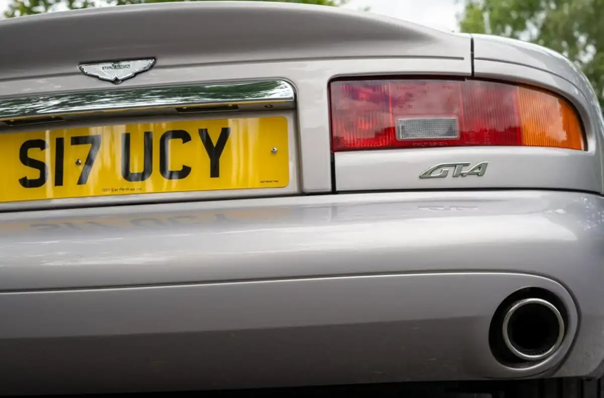 2003-aston-martin-db7-59-gta-big-8