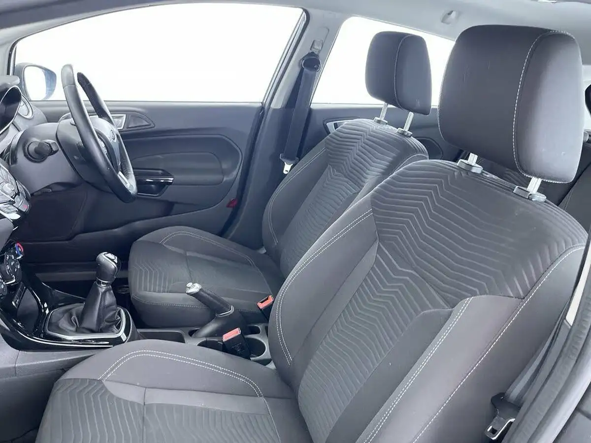2016-ford-fiesta-10t-zetec-100ps-ecoboost-ss-5d-big-30