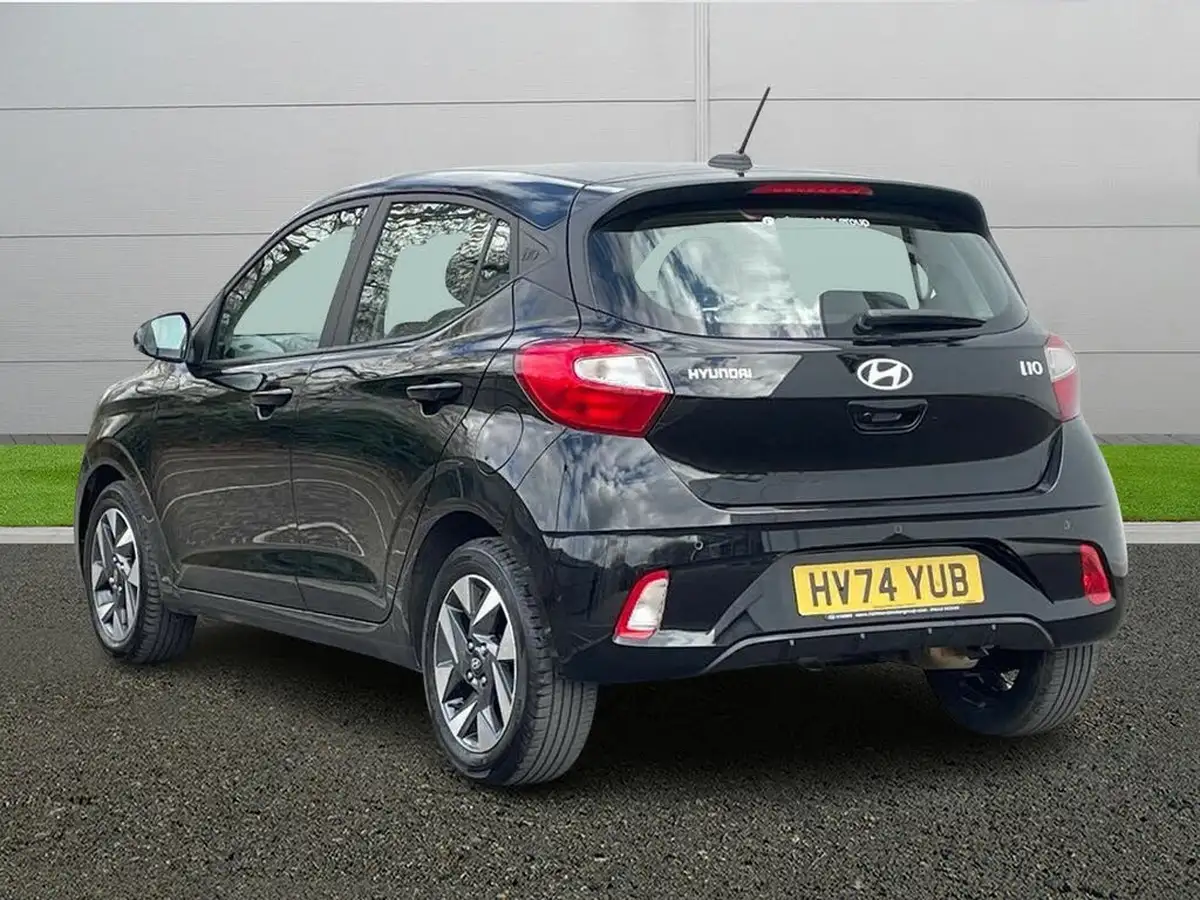 2024-hyundai-i10-12-advance-79ps-auto-big-4