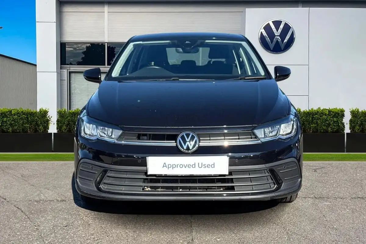 2022-volkswagen-polo-10-tsi-life-big-5