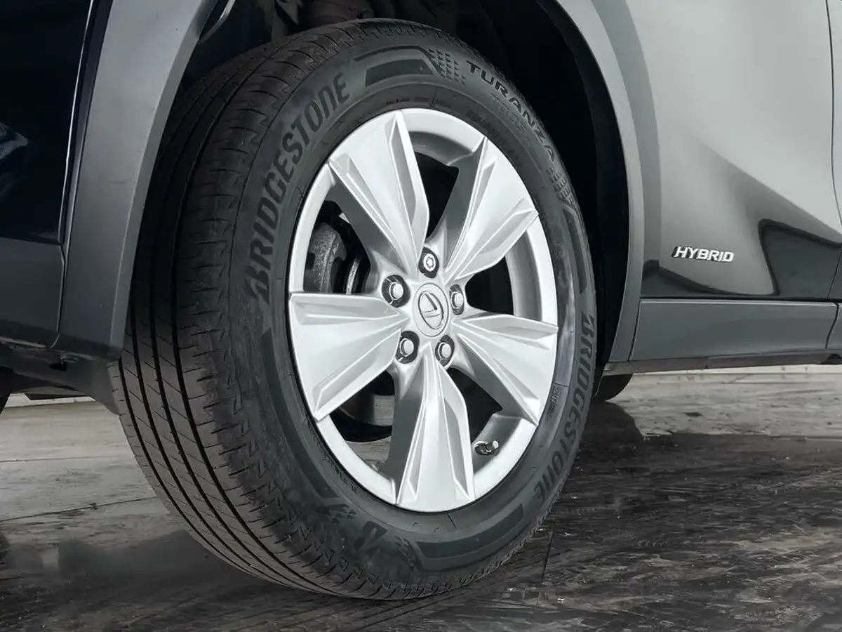 2021-lexus-ux-250h-20-ux-184bhp-without-navigation-big-8