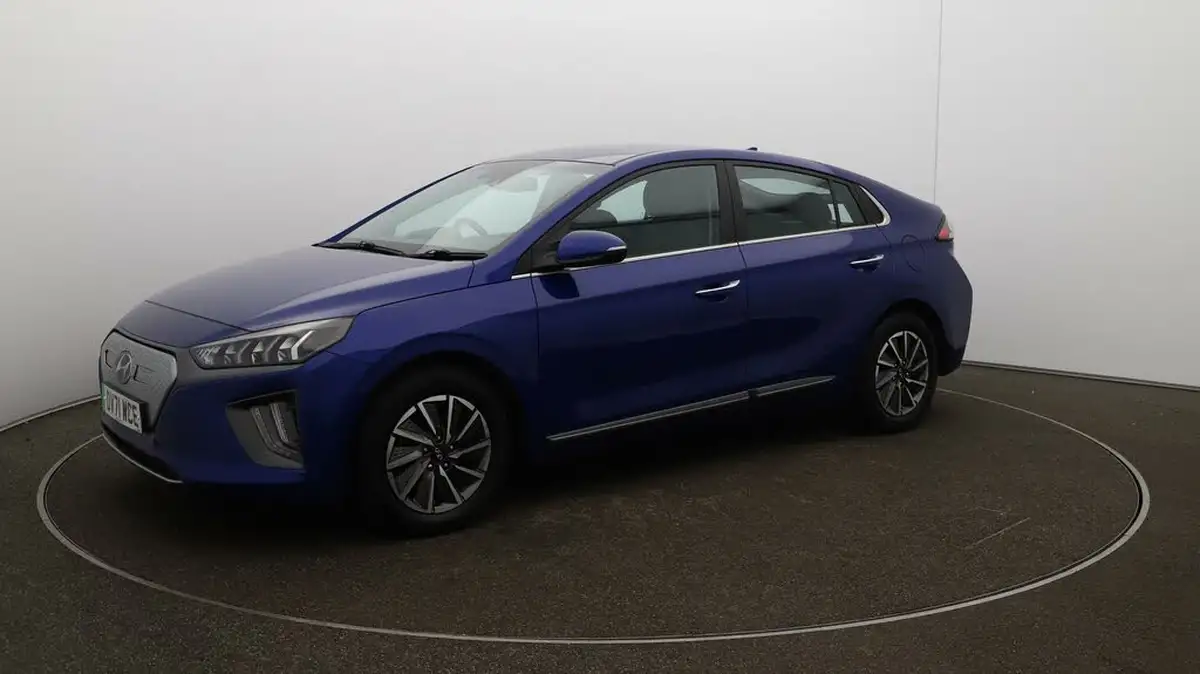 2022-hyundai-ioniq-e-premium-electric-big-62