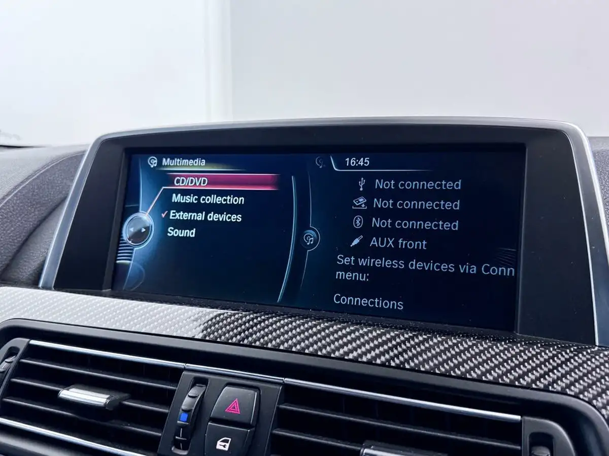 2014-bmw-6-series-44-m6-coupe-2d-big-36