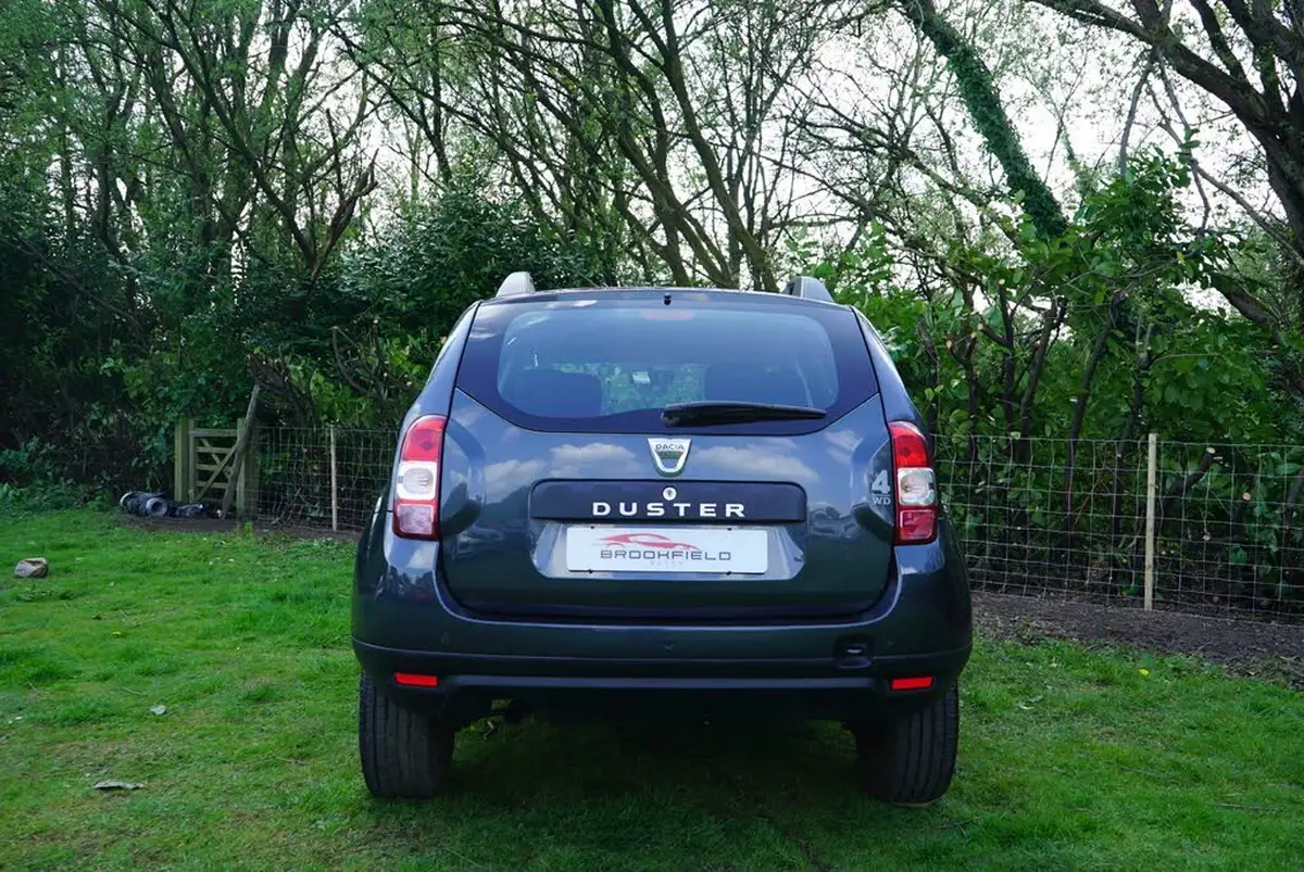 2017-dacia-duster-15dci-ambiance-110bhp-4x4-ss-station-wagon-5d-big-16
