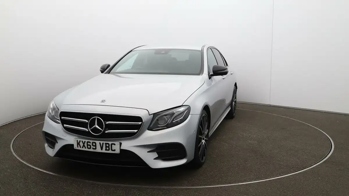 2019-mercedes-benz-e-class-20d-e220d-amg-line-night-edition-premium-saloon-4d-big-29