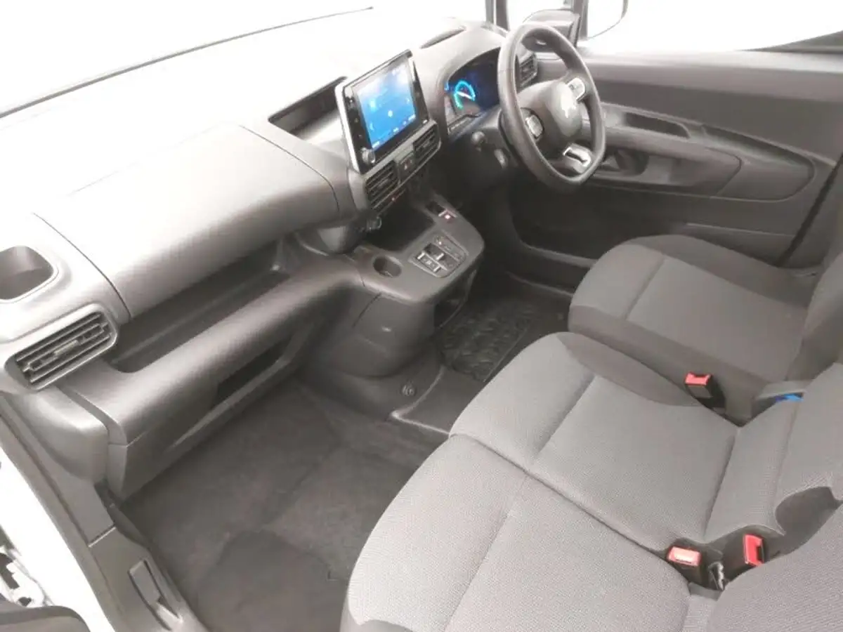 2024-citroen-berlingo-e-driver-edition-m-50kwh-800-big-2