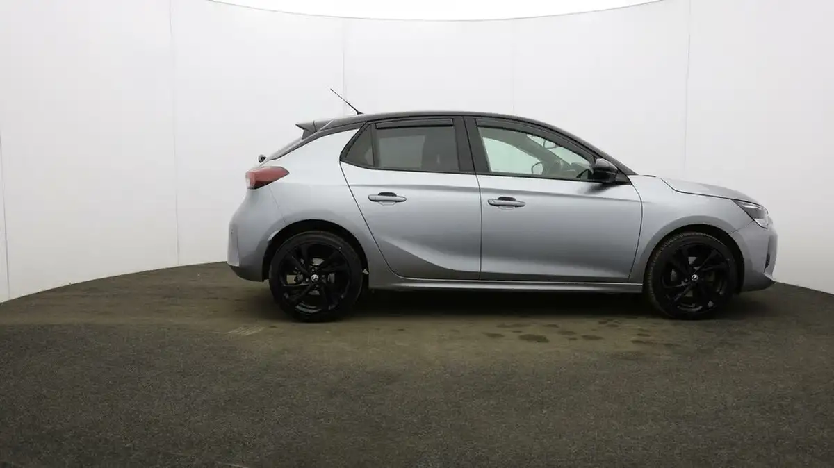 2020-vauxhall-corsa-12-turbo-sri-nav-premium-big-44