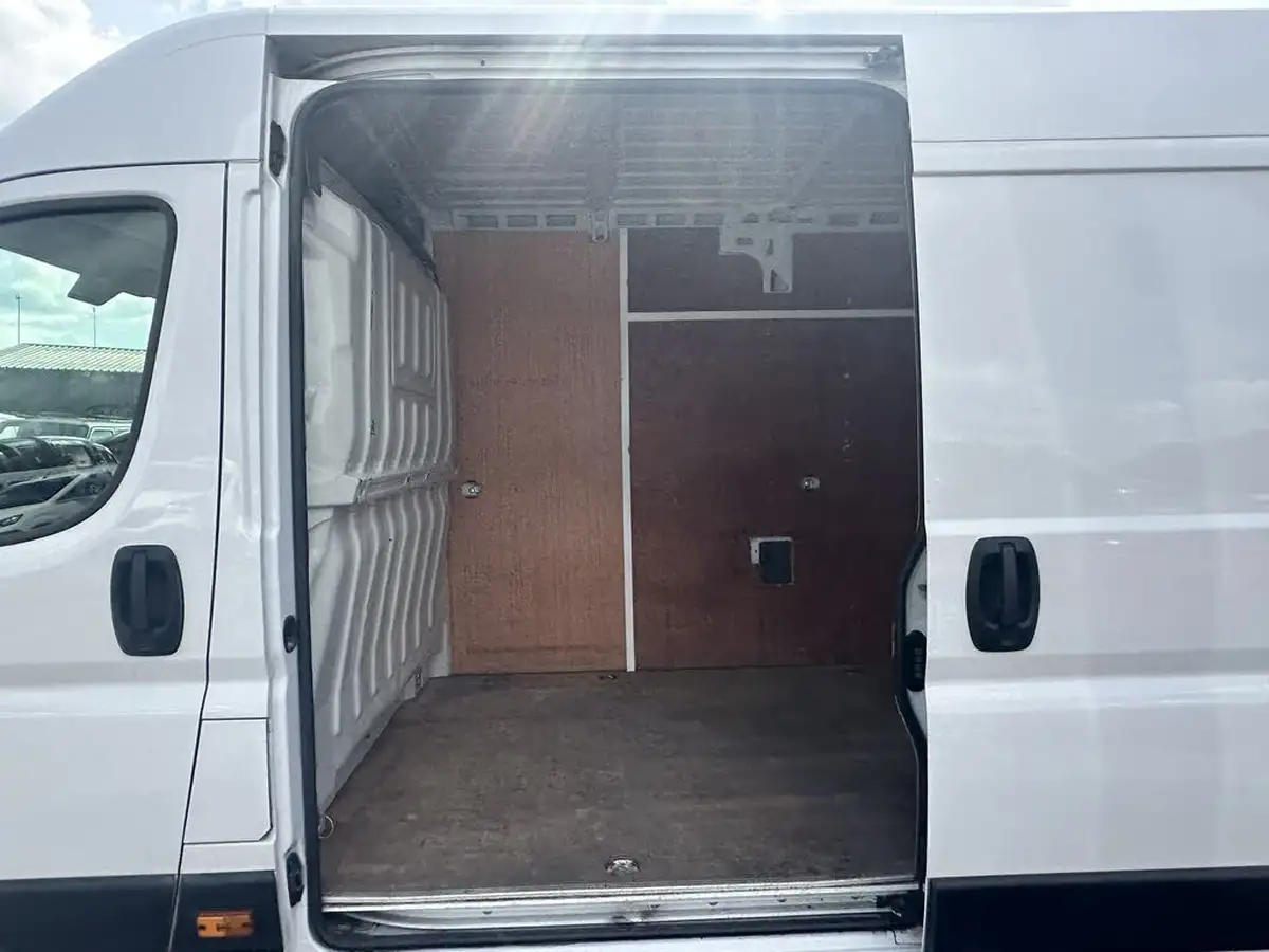 2021-citroen-relay-22bluehdi-35-l4h2-heavy-enterprise-140eu6dt-big-1